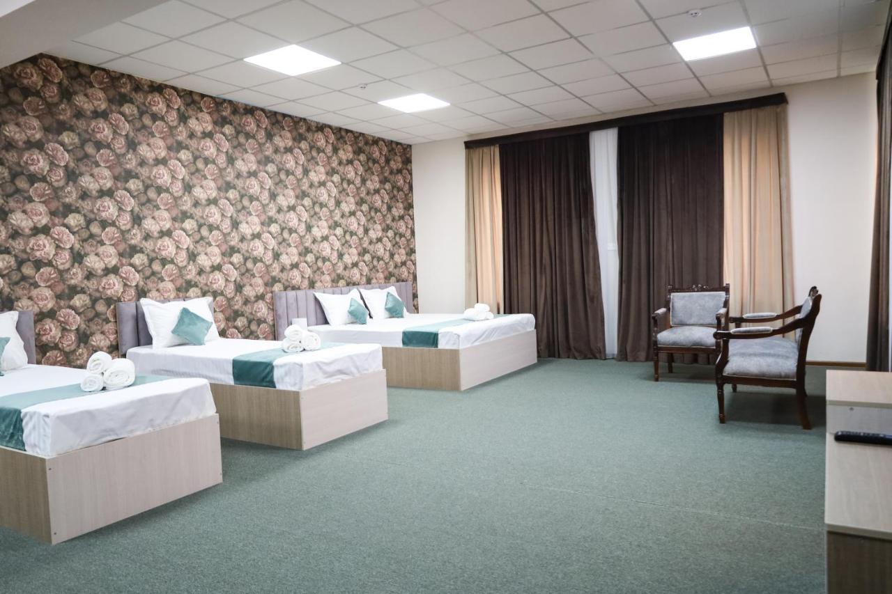 Blue Sky Bed & Breakfast Tashkent Luaran gambar