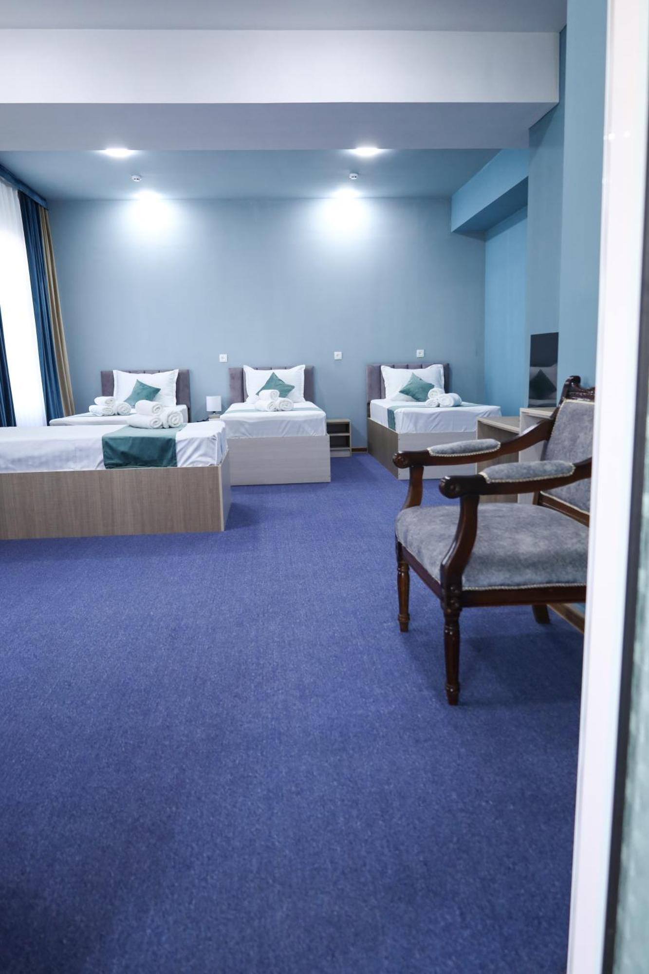 Blue Sky Bed & Breakfast Tashkent Luaran gambar
