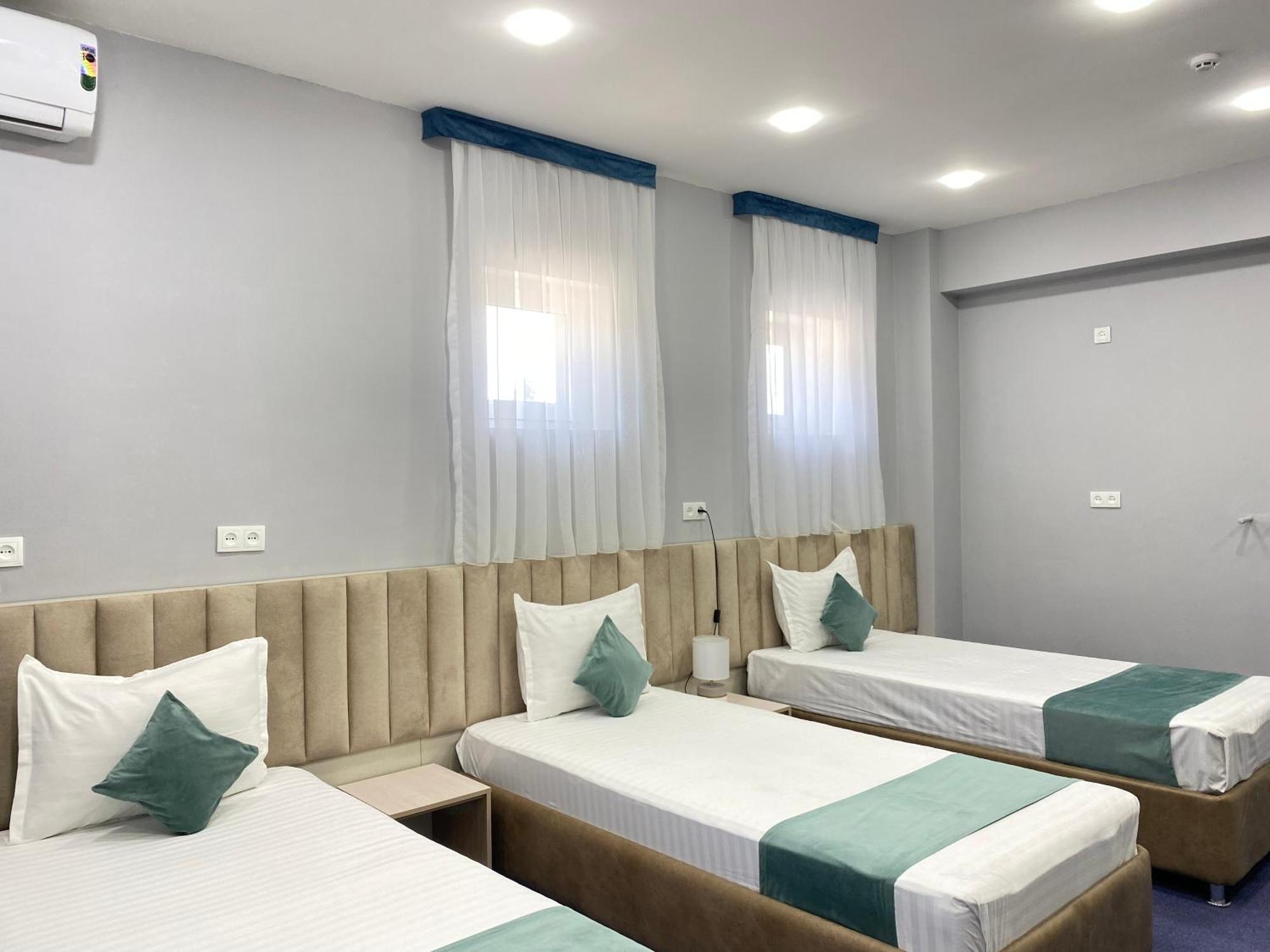 Blue Sky Bed & Breakfast Tashkent Luaran gambar