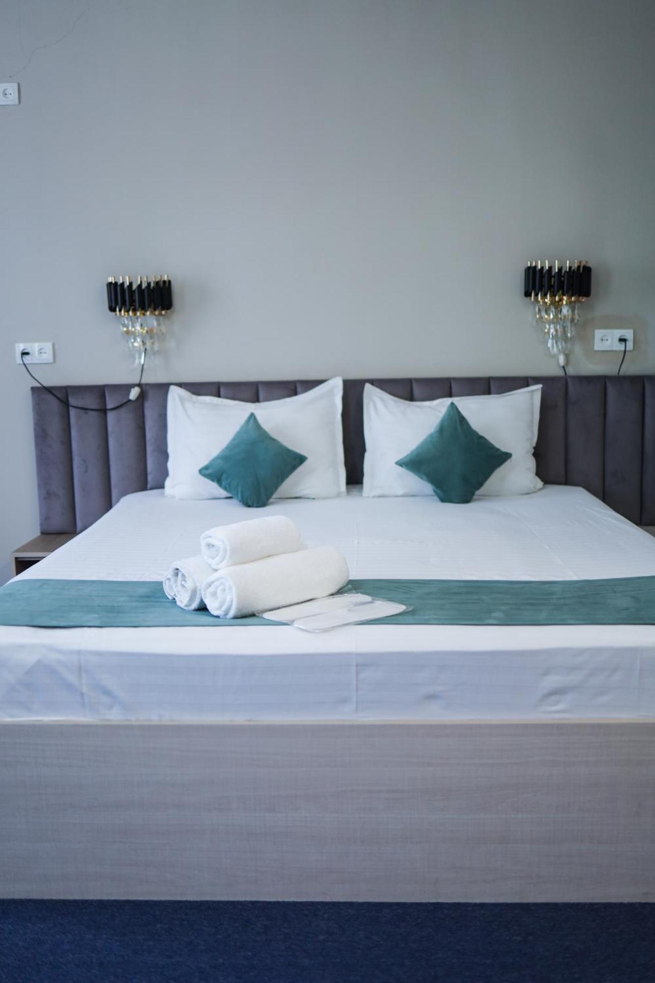 Blue Sky Bed & Breakfast Tashkent Luaran gambar
